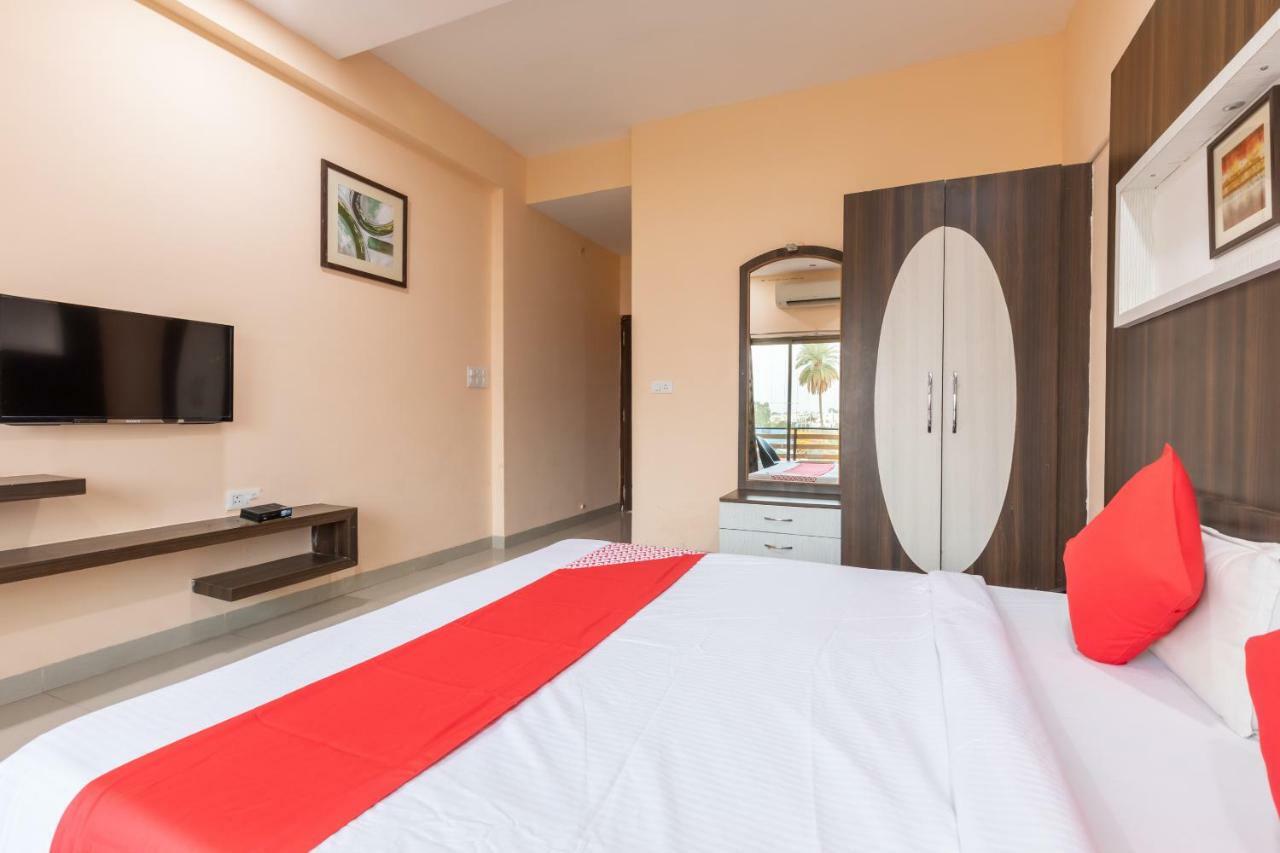 Oyo 42910 Hotel Rudra Palace Ratlām Zewnętrze zdjęcie